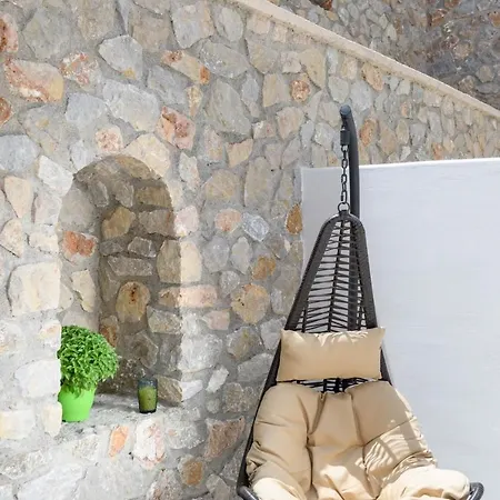 Bed & Breakfast Elia Residences Santorini 3*