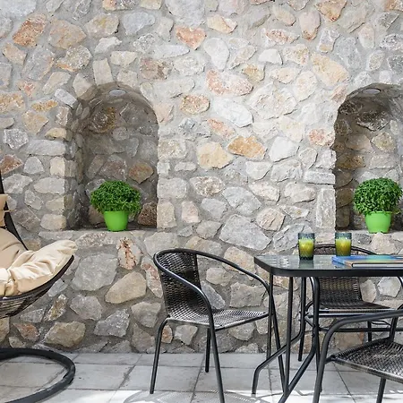 Bed & Breakfast Elia Residences Santorini 3*